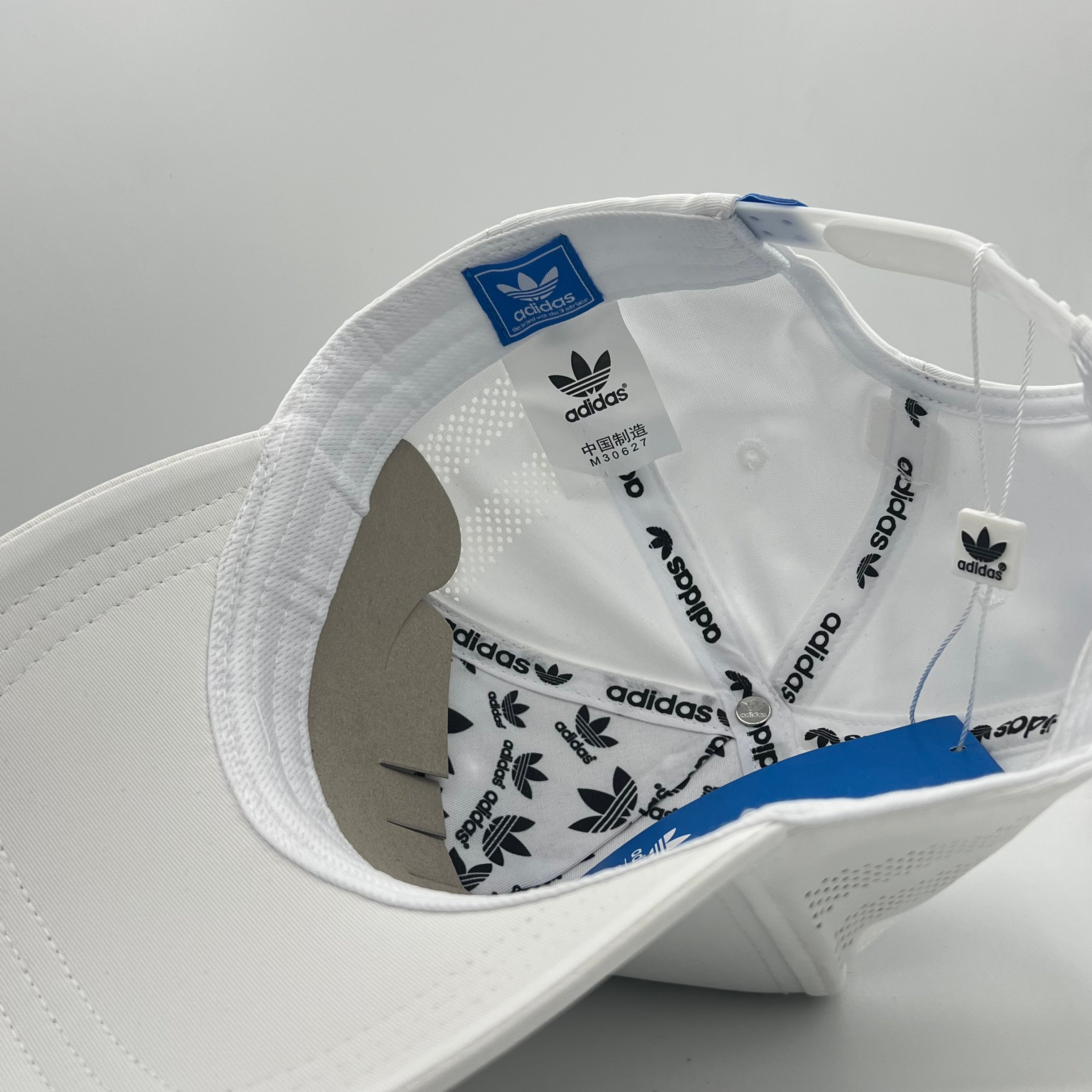 ADS White Trifoil Cap 02