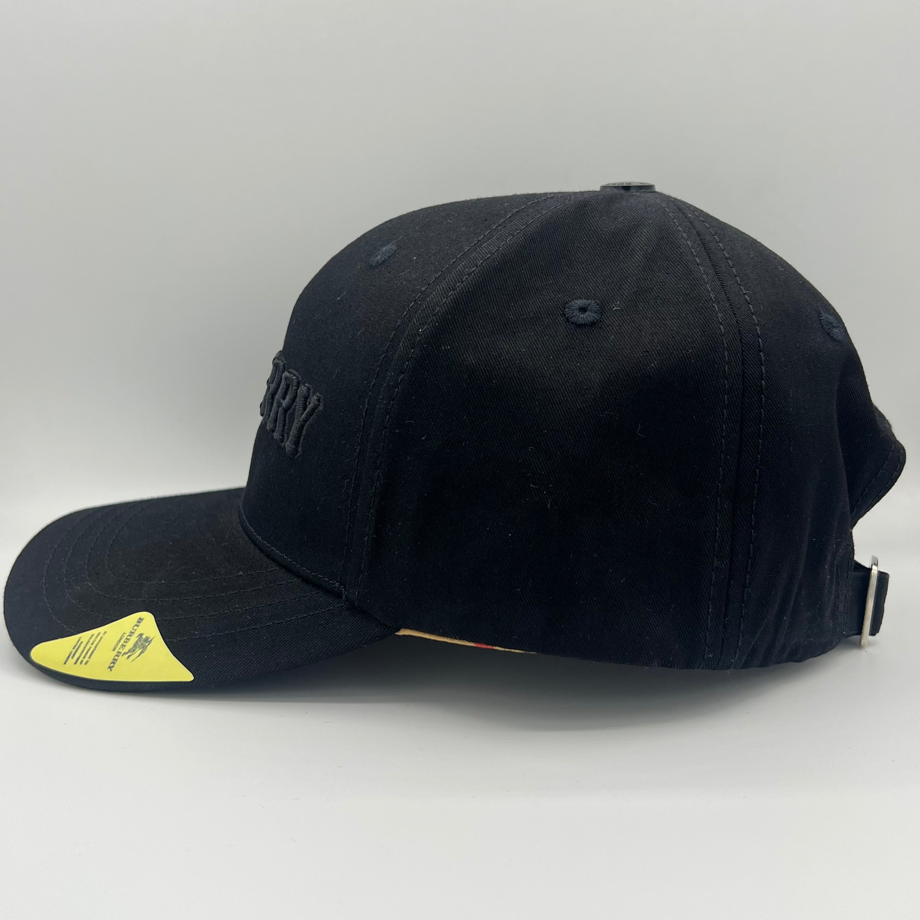 BRBRY Black Cap 02
